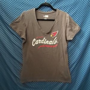 NFL Team Apparel- Ladies Arizona Cardinals short sleeve, v-neck tshirt. Size- XL